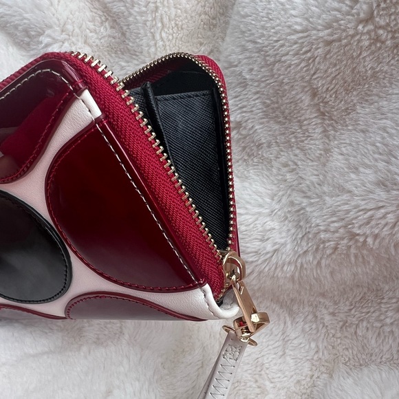 Zip Up Wallet - Picture 3 of 4